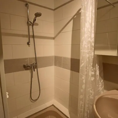 公寓 24 M2 Le Grand Passage Centre-ville Terrasse Climatisation Parking 艾克斯莱班