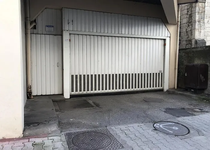 24 M2 Le Grand Passage Centre-ville Terrasse Climatisation Parking 艾克斯莱班